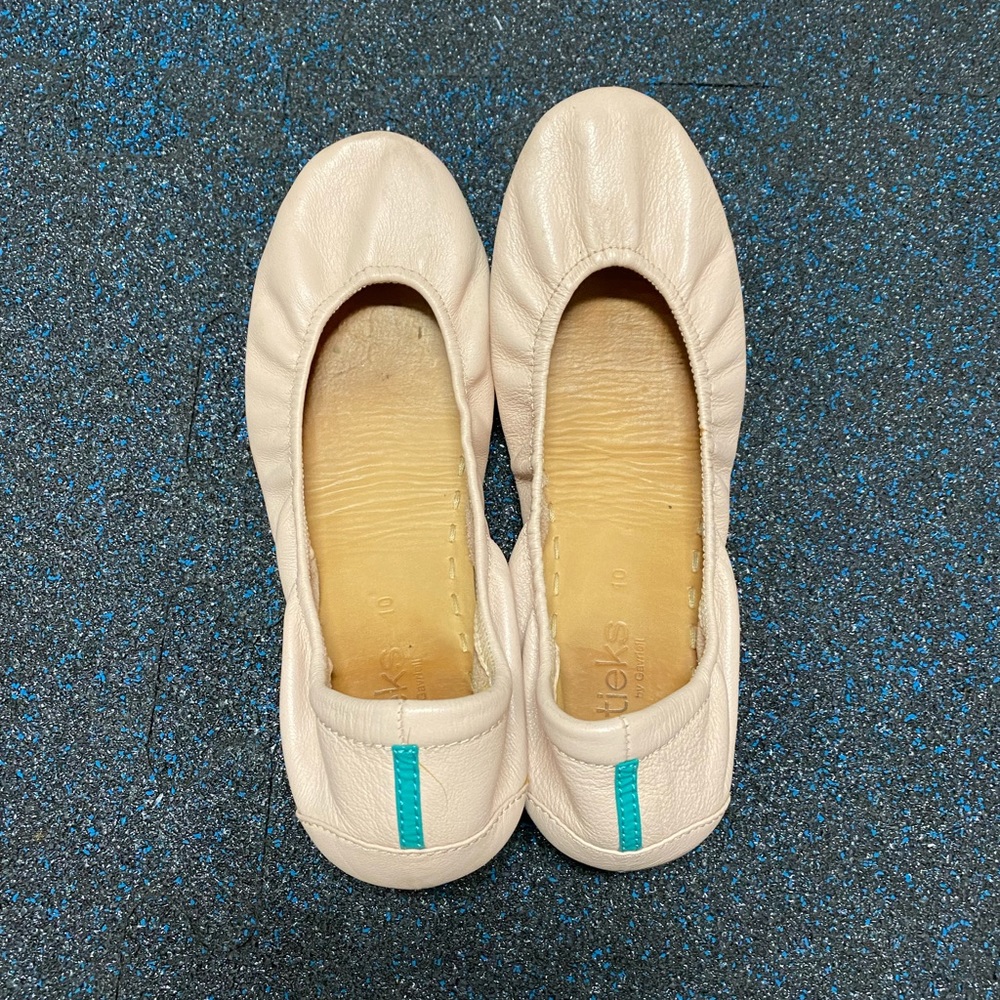 Ballerina Pink Tieks Size 10